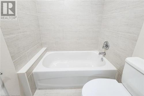 278 Crowland Avenue, Welland, ON - Indoor Photo Showing Bathroom