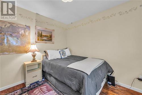 20 Cedar Street, Waterdown, ON - Indoor Photo Showing Bedroom