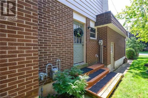 20 Cedar Street, Waterdown, ON - Outdoor With Exterior