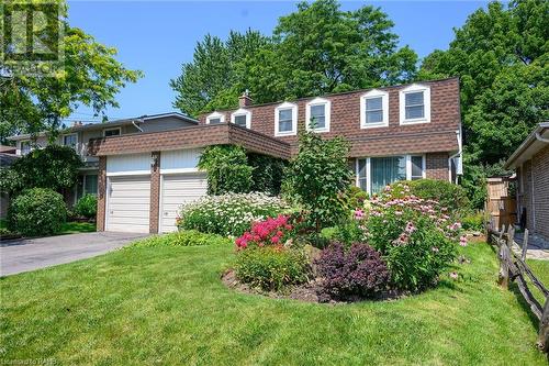 20 Cedar Street, Waterdown, ON - Outdoor