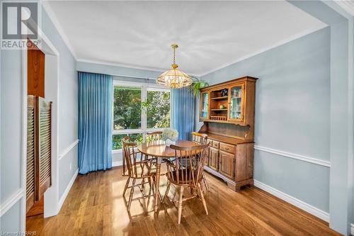 20 Cedar Street, Waterdown, ON - Indoor Photo Showing Dining Room