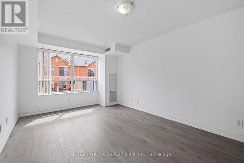 205 - 39 Galleria Parkway N, Markham (Commerce Valley), ON - Indoor Photo Showing Other Room