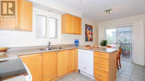 137 Dean Avenue, Barrie (Painswick South), ON - Indoor Photo Showing Kitchen With Double Sink