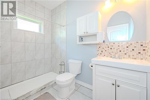 255 Lakeshore Road, St. Catharines, ON - Indoor Photo Showing Bathroom