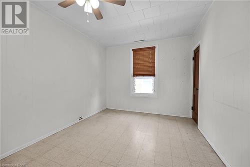 195 Talbot Street S, Simcoe, ON - Indoor Photo Showing Other Room