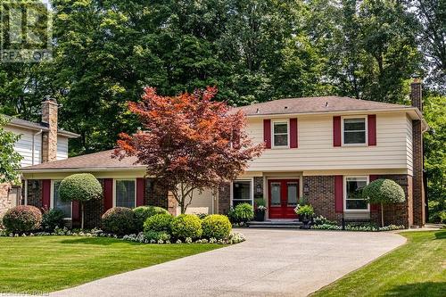 35 Terrace Drive, Dundas, ON - Outdoor With Facade