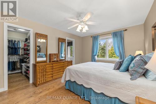 124 County Road 3, Prince Edward County (Ameliasburgh), ON - Indoor Photo Showing Bedroom