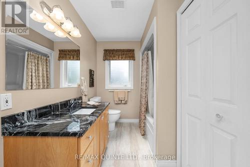 124 County Road 3, Prince Edward County (Ameliasburgh), ON - Indoor Photo Showing Bathroom