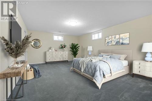 20 Courtland Drive Unit# 12, Brantford, ON - Indoor Photo Showing Bedroom