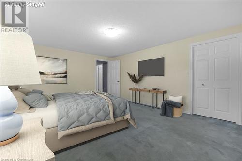 20 Courtland Drive Unit# 12, Brantford, ON - Indoor Photo Showing Bedroom