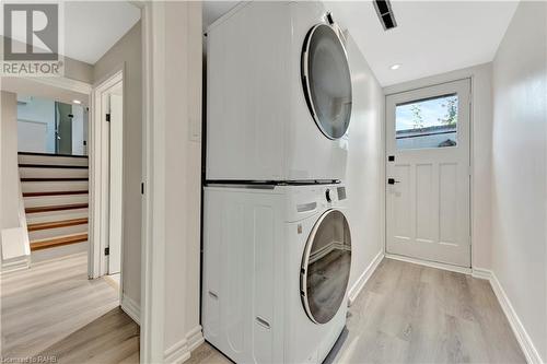 3 Forest Road, Grimsby, ON - Indoor Photo Showing Laundry Room