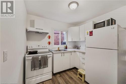 275 Dunsmure Road, Hamilton, ON - Indoor Photo Showing Laundry Room