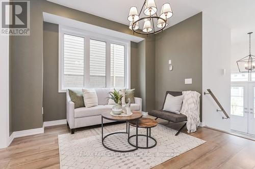 70 Harpin Way W, Centre Wellington (Fergus), ON - Indoor Photo Showing Living Room