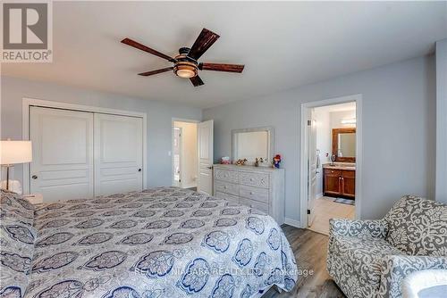 8714 Upper Canada Drive, Niagara Falls, ON - Indoor Photo Showing Bedroom