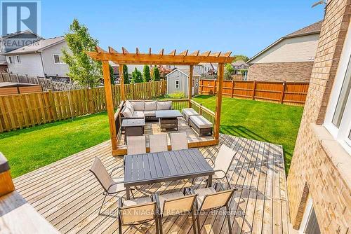 8714 Upper Canada Drive, Niagara Falls, ON - Outdoor With Deck Patio Veranda With Exterior