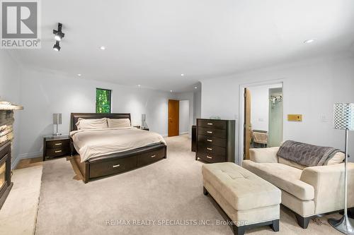 15139 Rockside Road, Caledon, ON - Indoor Photo Showing Bedroom