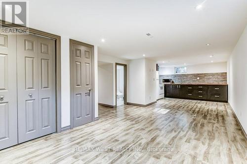 10 Sunnylea Avenue E, Toronto (Stonegate-Queensway), ON - Indoor Photo Showing Other Room