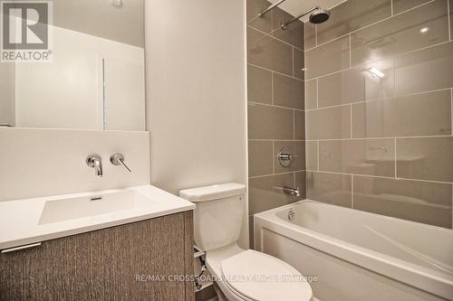 2910 - 100 Harbour Street, Toronto (Waterfront Communities), ON - Indoor Photo Showing Bathroom