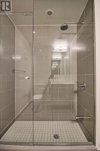 2910 - 100 Harbour Street, Toronto (Waterfront Communities), ON - Indoor Photo Showing Bathroom