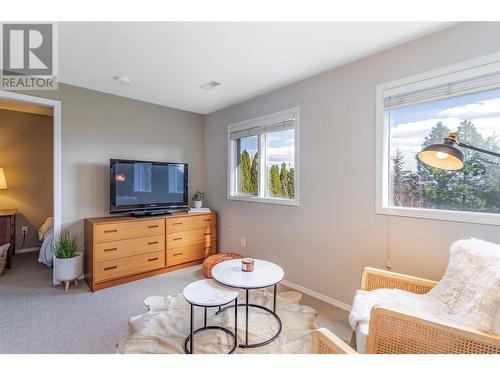 3531 Gates Road, West Kelowna, BC - Indoor