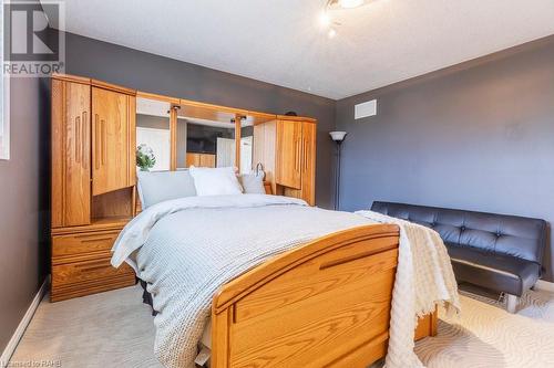 229 Gatestone Drive, Hamilton, ON - Indoor Photo Showing Bedroom