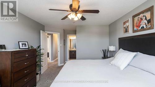 18 Leesboro Trail, Thames Centre (Thorndale), ON - Indoor Photo Showing Bedroom