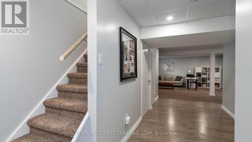 18 Leesboro Trail, Thames Centre (Thorndale), ON - Indoor Photo Showing Other Room