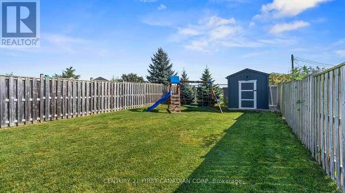 18 Leesboro Trail, Thames Centre (Thorndale), ON - Outdoor