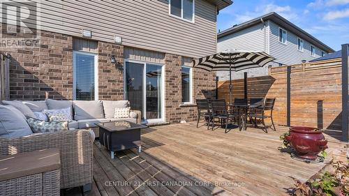 18 Leesboro Trail, Thames Centre (Thorndale), ON - Outdoor With Deck Patio Veranda