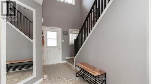 18 Leesboro Trail, Thames Centre (Thorndale), ON - Indoor Photo Showing Other Room