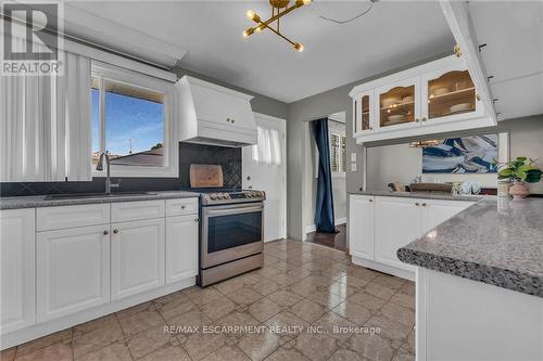 14 Par Place, Hamilton (Gershome), ON - Indoor Photo Showing Kitchen