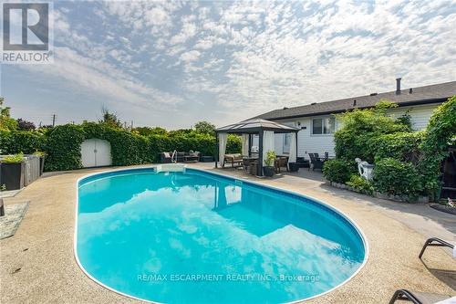 14 Par Place, Hamilton (Gershome), ON - Outdoor With In Ground Pool With Backyard