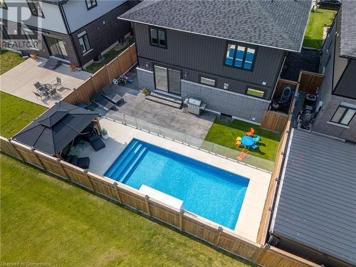 6 Cristallina Drive, Thorold, ON - Outdoor With In Ground Pool With Deck Patio Veranda