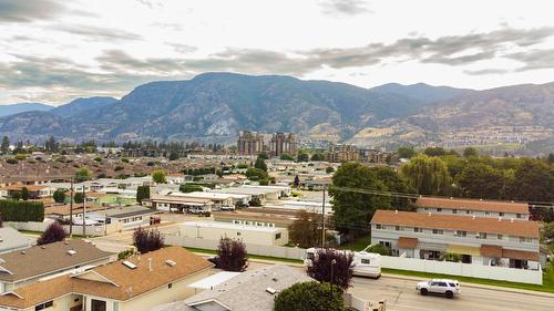 13-3096 South Main Street, Penticton, BC - Outdoor With View