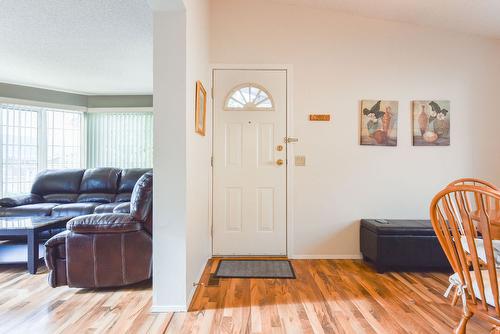 13-3096 South Main Street, Penticton, BC - Indoor