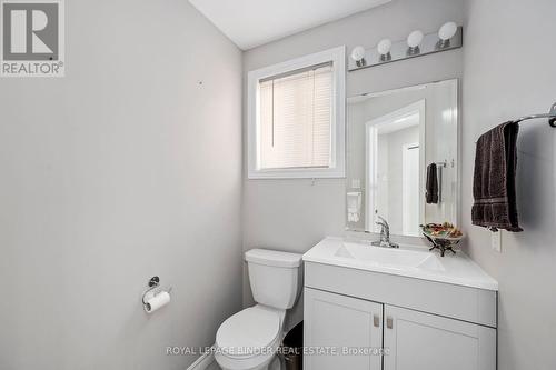 2 Piece Washroom - 952 Whetherfield Street, London, ON - Indoor Photo Showing Bathroom