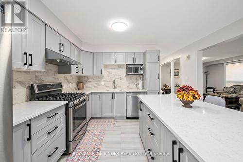 952 Whetherfield Street, London, ON - Indoor Photo Showing Kitchen With Upgraded Kitchen