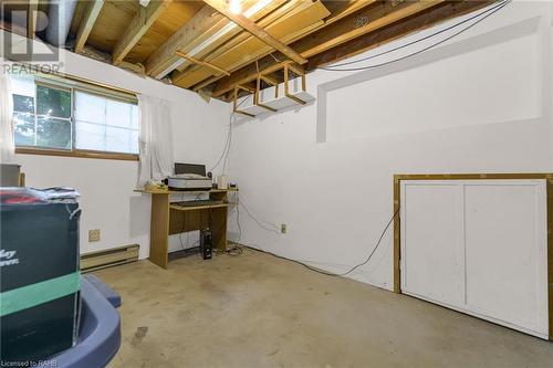 79 Hanover Place, Hamilton, ON - Indoor Photo Showing Basement