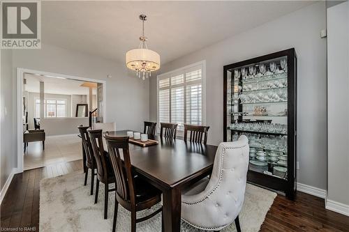 60 Springbreeze Heights, Hamilton, ON - Indoor Photo Showing Dining Room