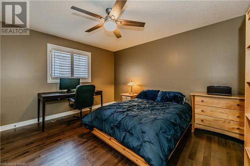 60 Springbreeze Heights, Hamilton, ON - Indoor Photo Showing Bedroom