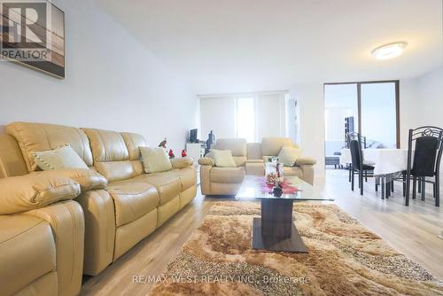 212 - 75 Emmett Avenue, Toronto (Mount Dennis), ON - Indoor Photo Showing Living Room