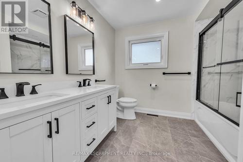 2596 Red Maple Avenue, Lincoln, ON - Indoor Photo Showing Bathroom