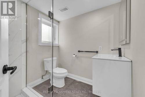 2596 Red Maple Avenue, Lincoln, ON - Indoor Photo Showing Bathroom