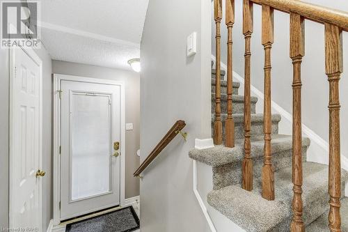 2438 Malcolm Crescent, Burlington, ON - Indoor Photo Showing Other Room