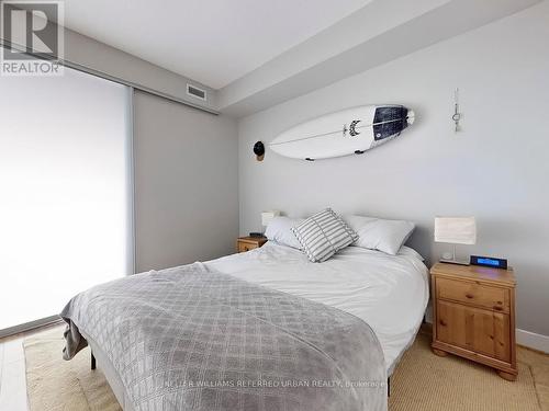 718 - 90 Stadium Road, Toronto (Niagara), ON - Indoor Photo Showing Bedroom