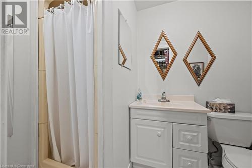 5024 Stamford Street, Niagara Falls, ON - Indoor Photo Showing Bathroom