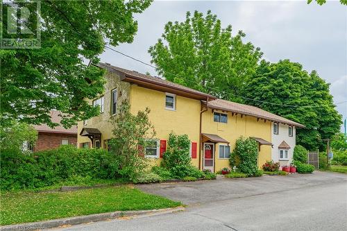 5024 Stamford Street, Niagara Falls, ON - Outdoor