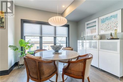 46 Jarvis Street, Brantford, ON - Indoor Photo Showing Dining Room