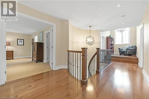 32 Mccollum Road, Stoney Creek, ON - Indoor Photo Showing Other Room