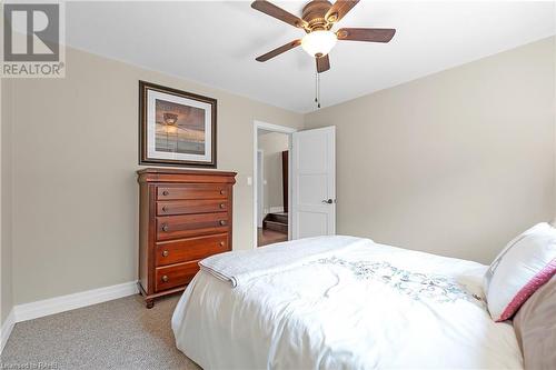 32 Mccollum Road, Stoney Creek, ON - Indoor Photo Showing Bedroom